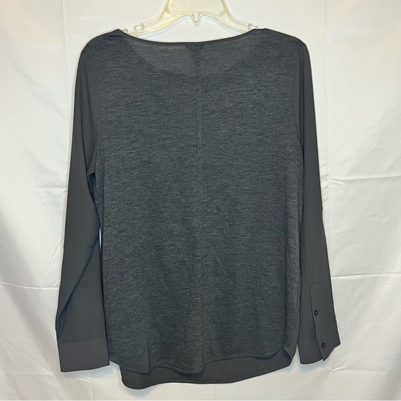 Ann Taylor, Women’s Gray Long Sleeve Blouse Size Medium - Picture 2 of 8
